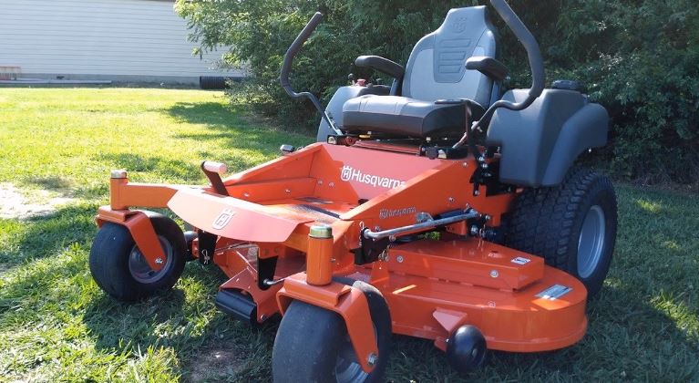 Husqvarna MZ61 - Why Its the Best Commercial Zero Turn Mower