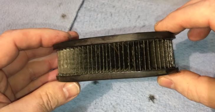 Lawn Mower Smoking and Leaking Oil from Exhaust [Fixed]