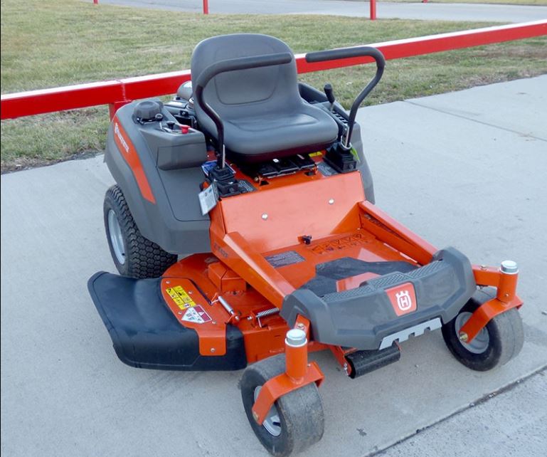 5 Best Zero Turn Mower for Uneven Ground [2020 Reviewed]